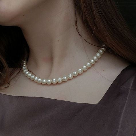Pearl necklace