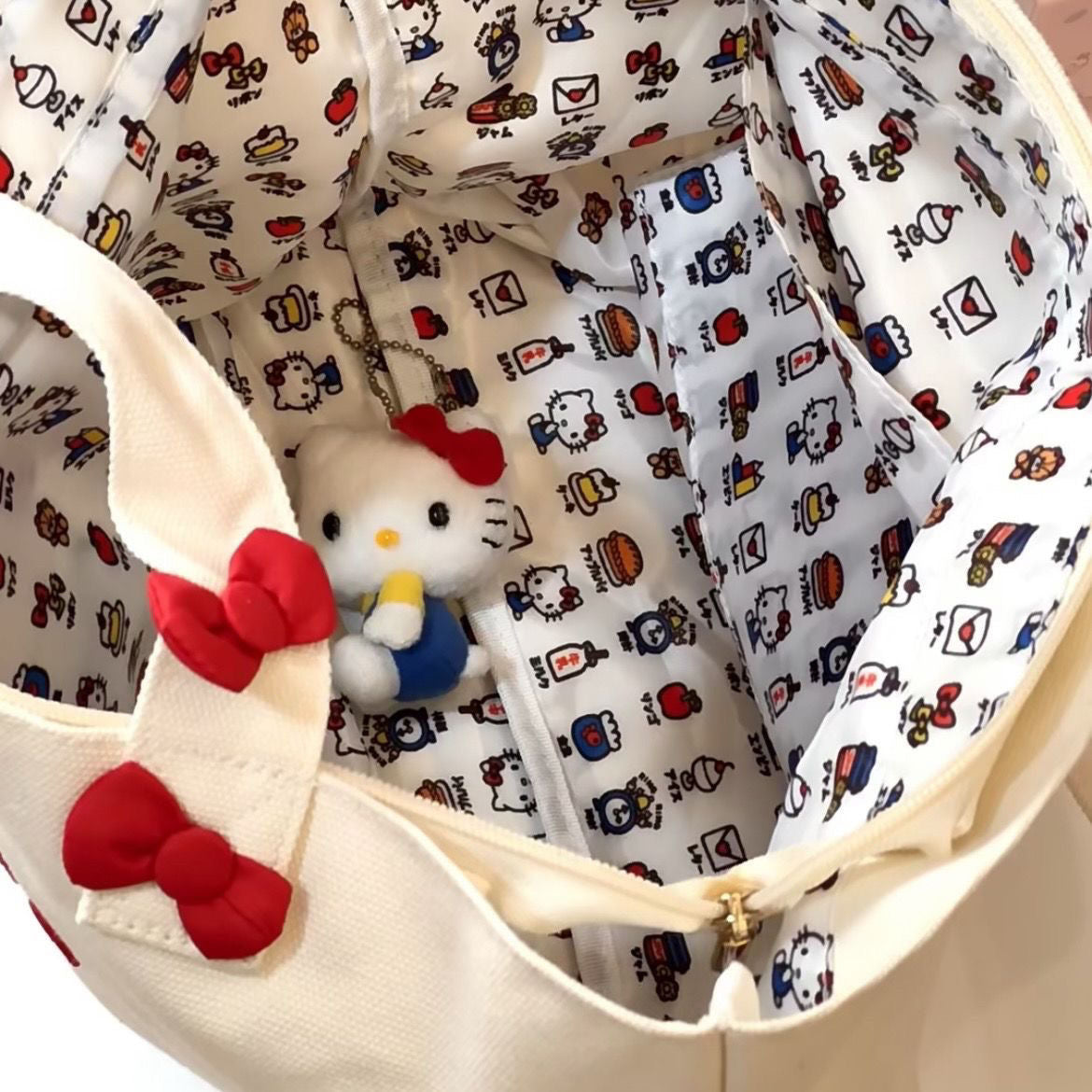 Hello kitty tote bag