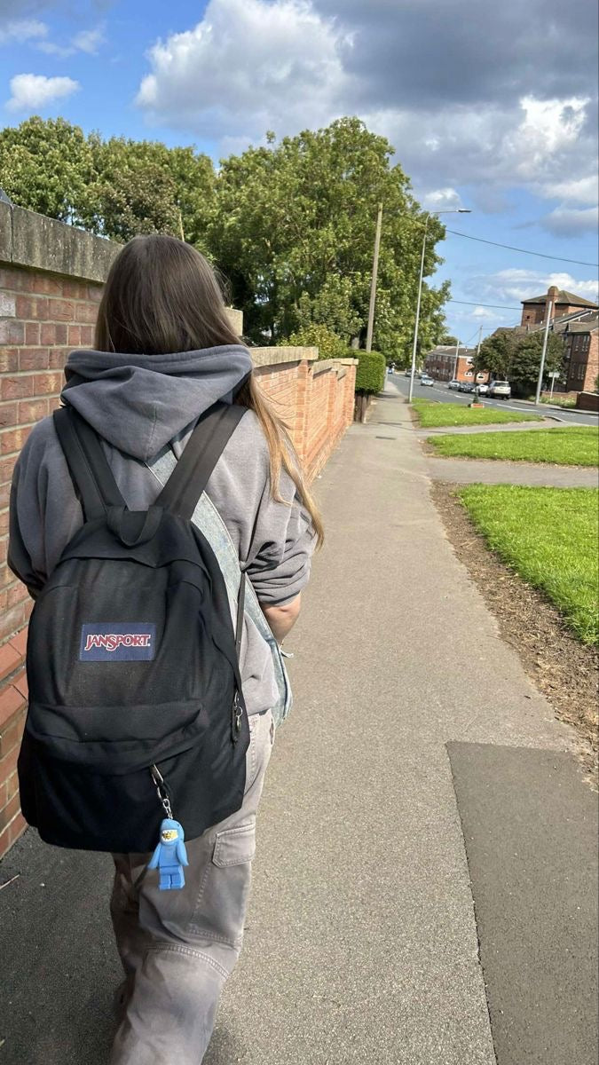 حقيبة jansport المدرسية