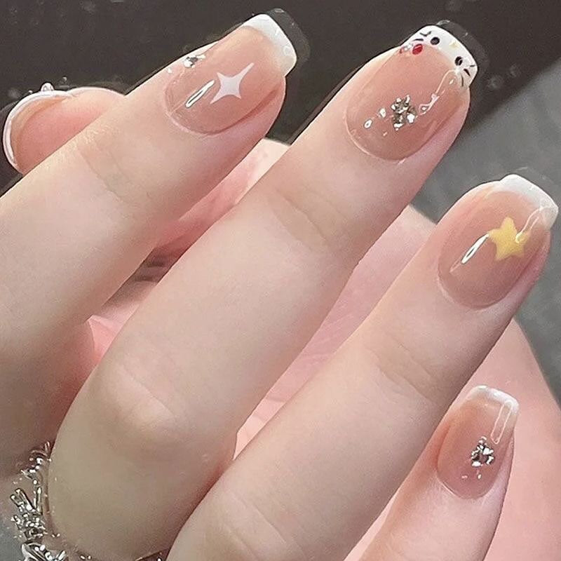 Hello kitty nails