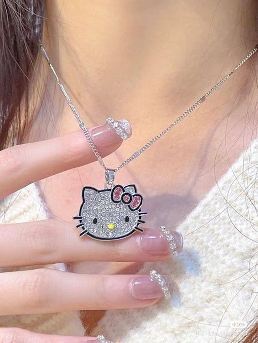 Hello kitty necklace