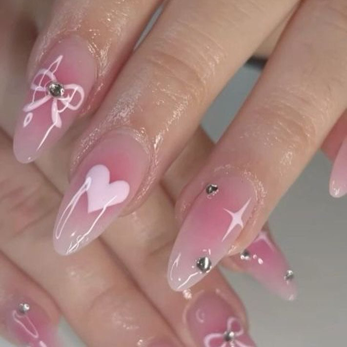 Bow nails