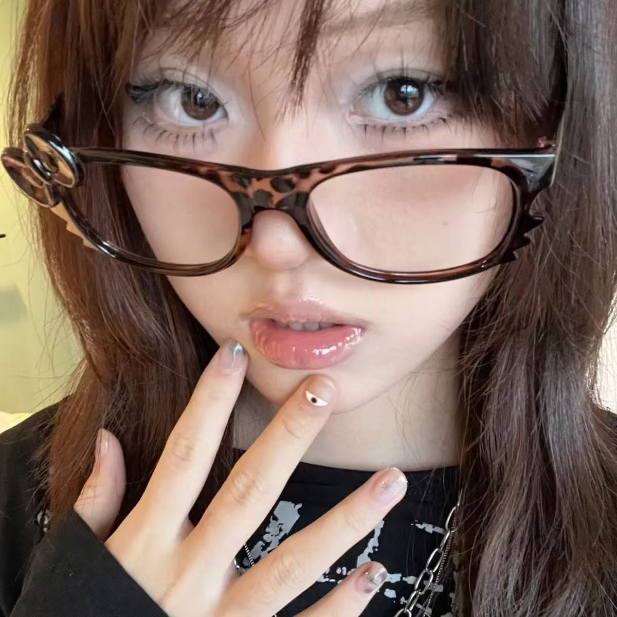 Hello kitty sunglasses