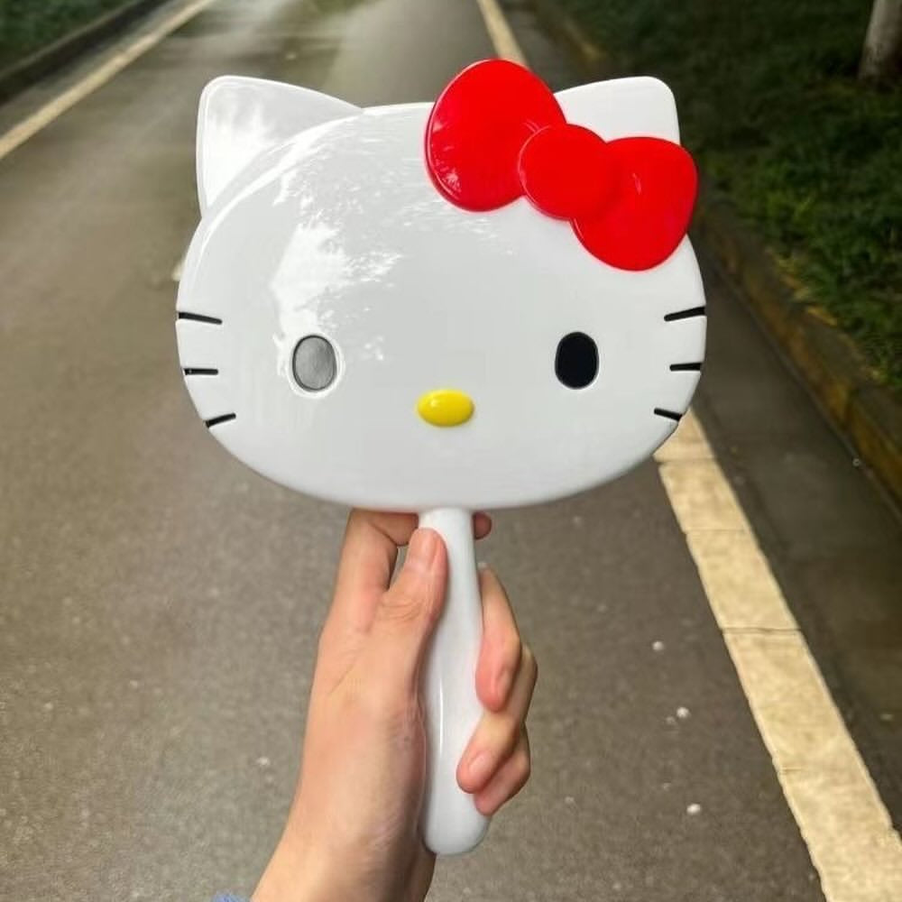 Hello kitty mirror