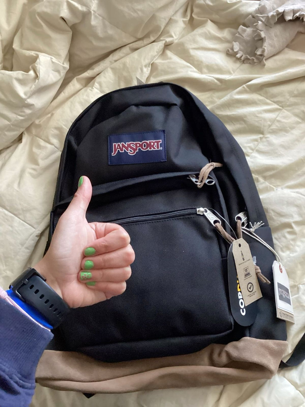 حقيبة jansport المدرسية