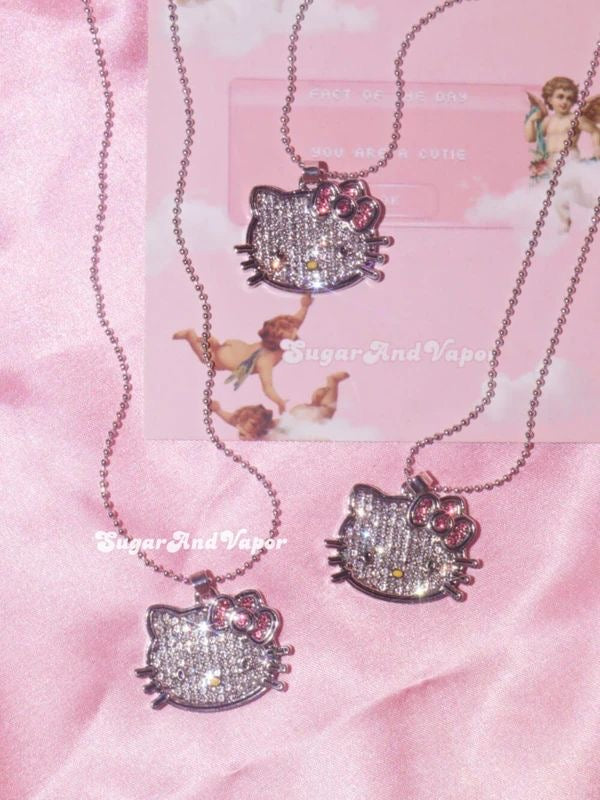 Hello kitty necklace