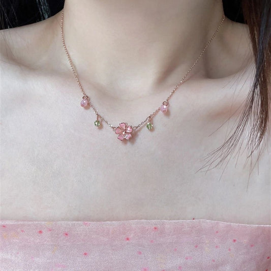 Rose necklace