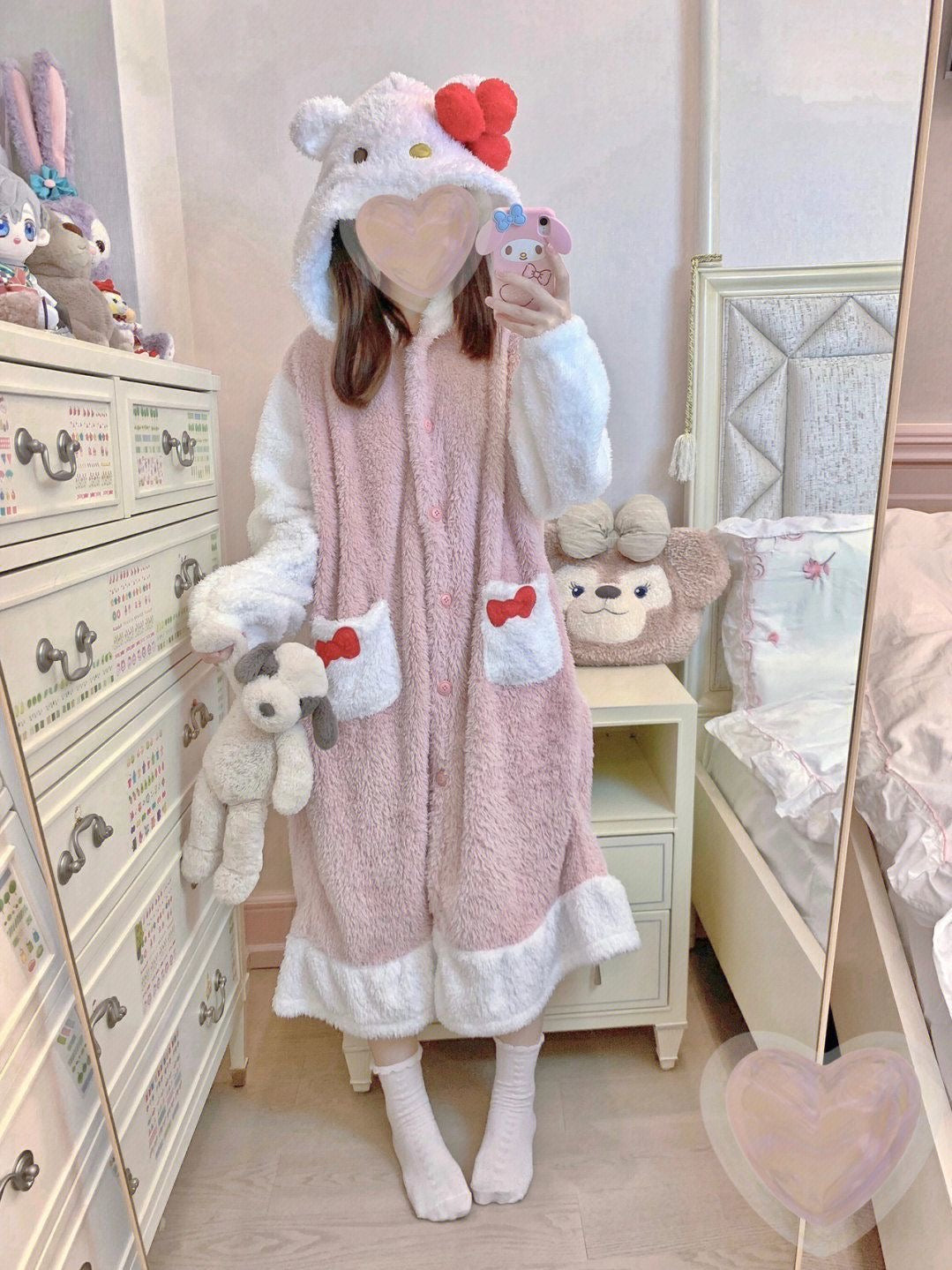 Hello kitty robe