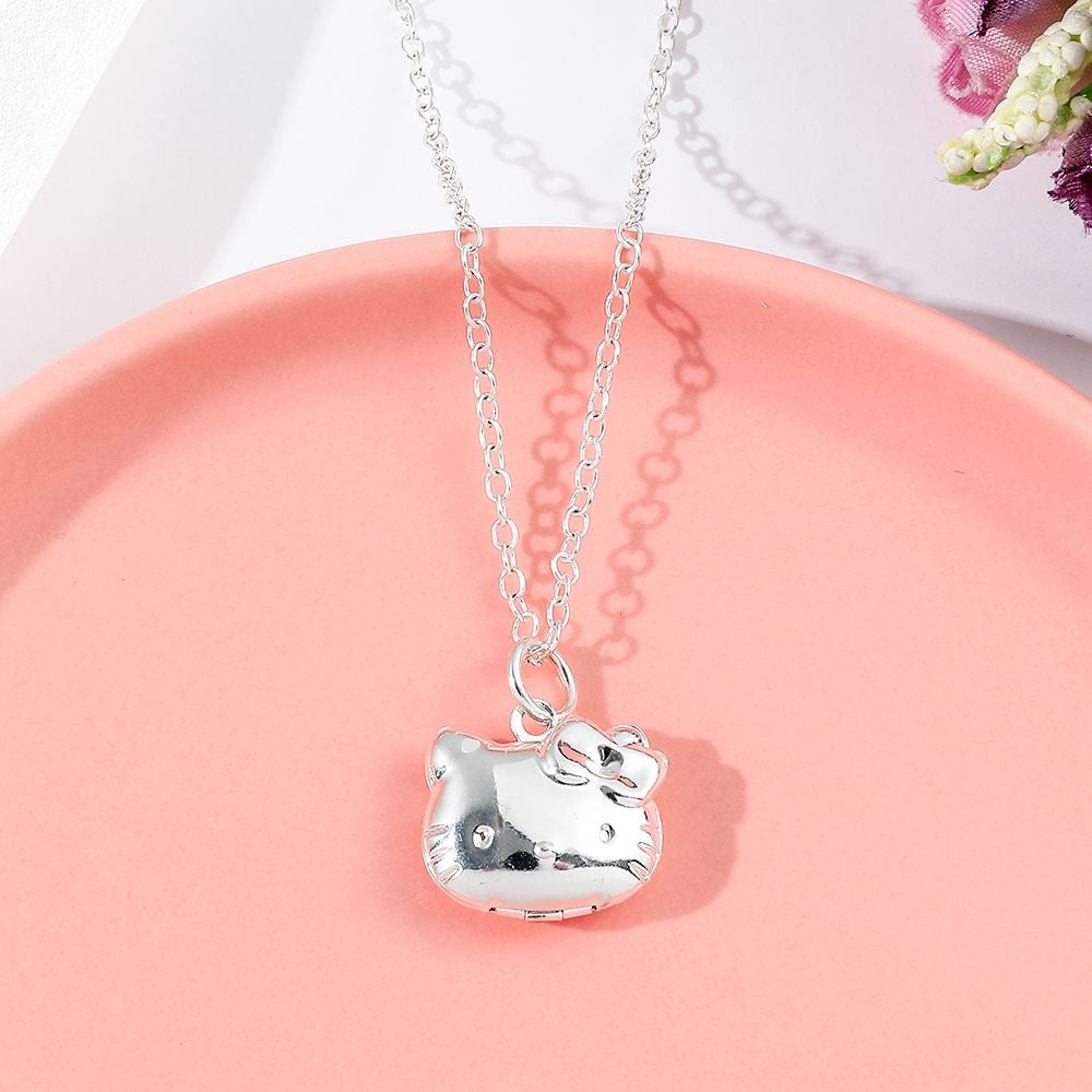 Hello kitty photo necklace