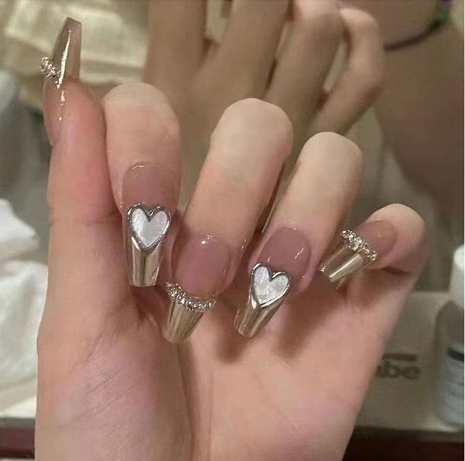 Heart nail