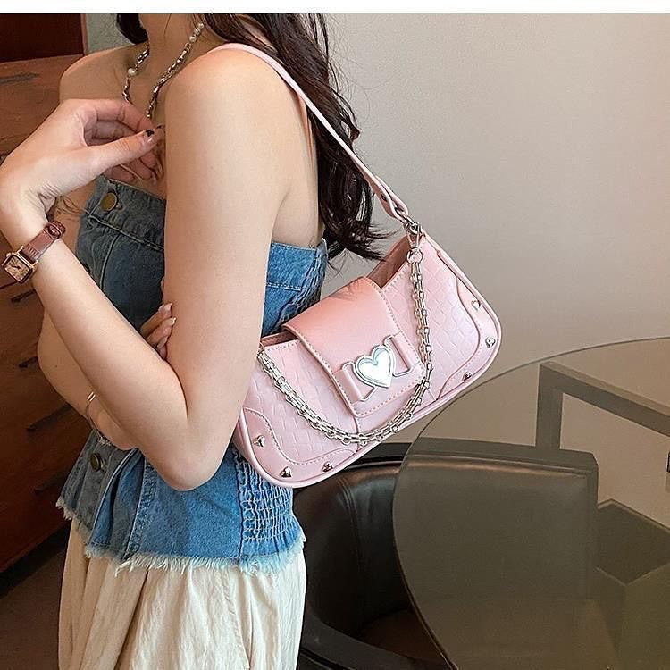 Heart pink bag