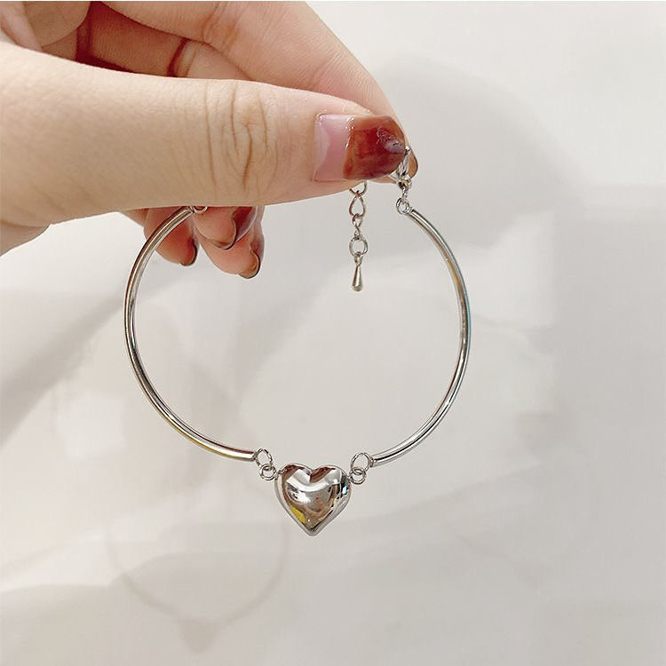 Heart bracelet