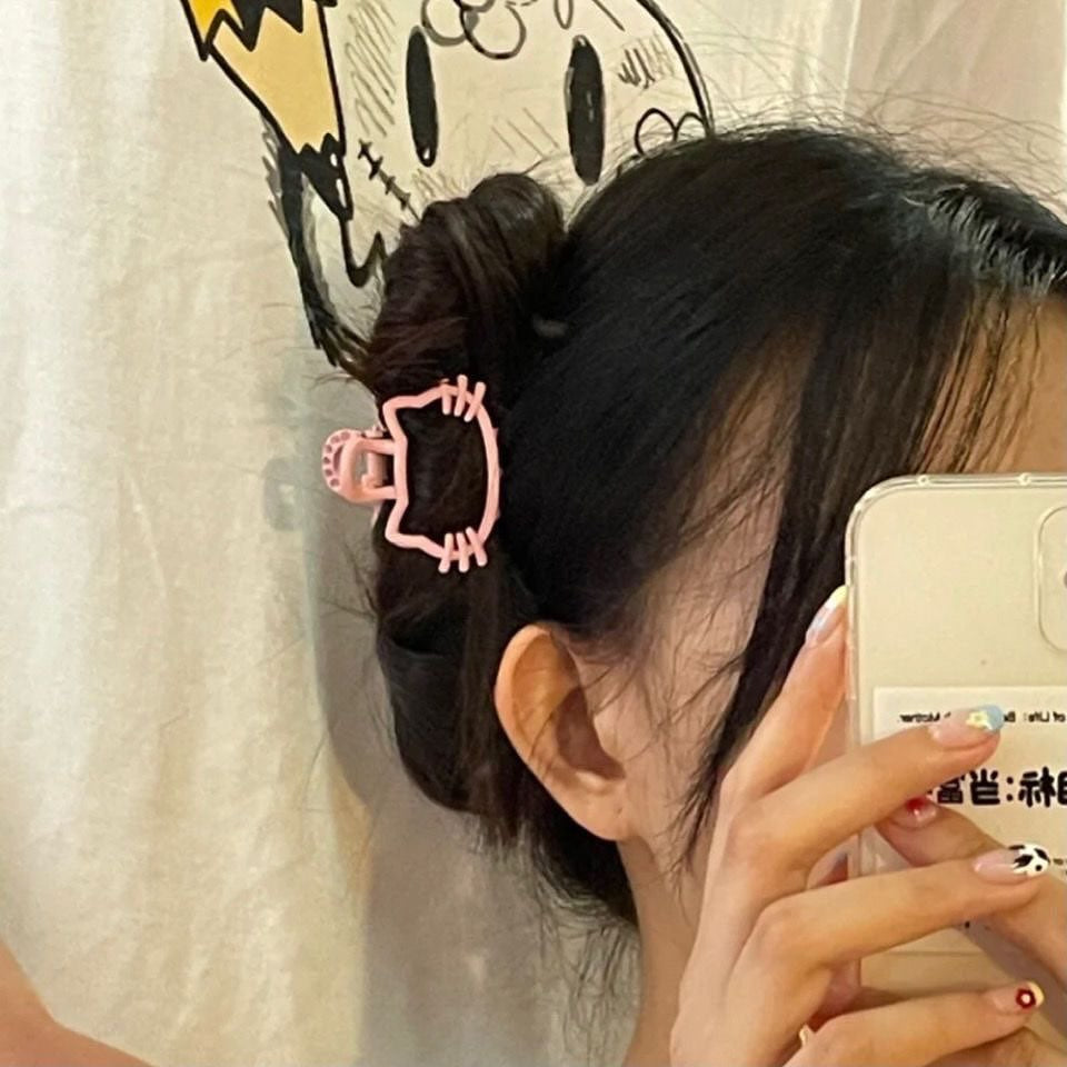 Hello kitty hair clip