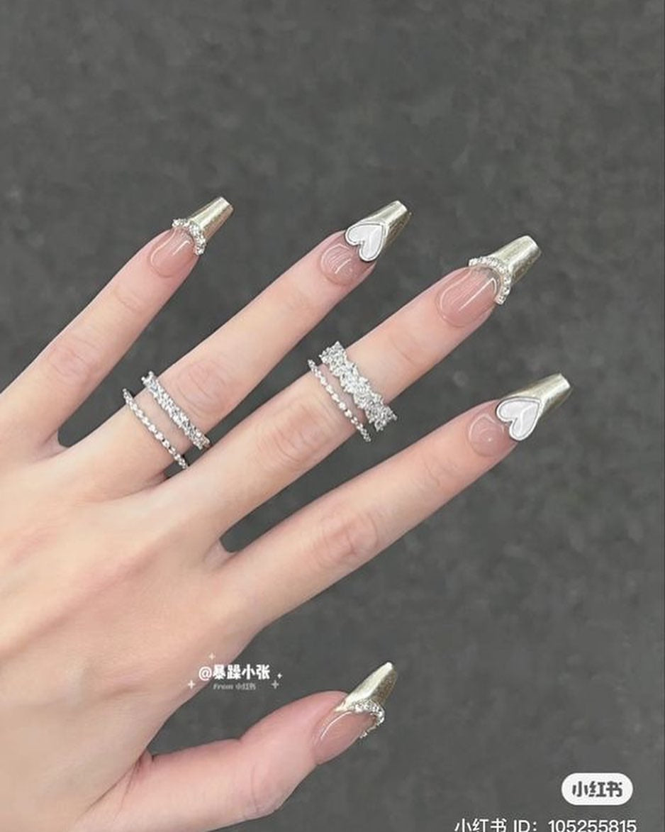 Heart nail