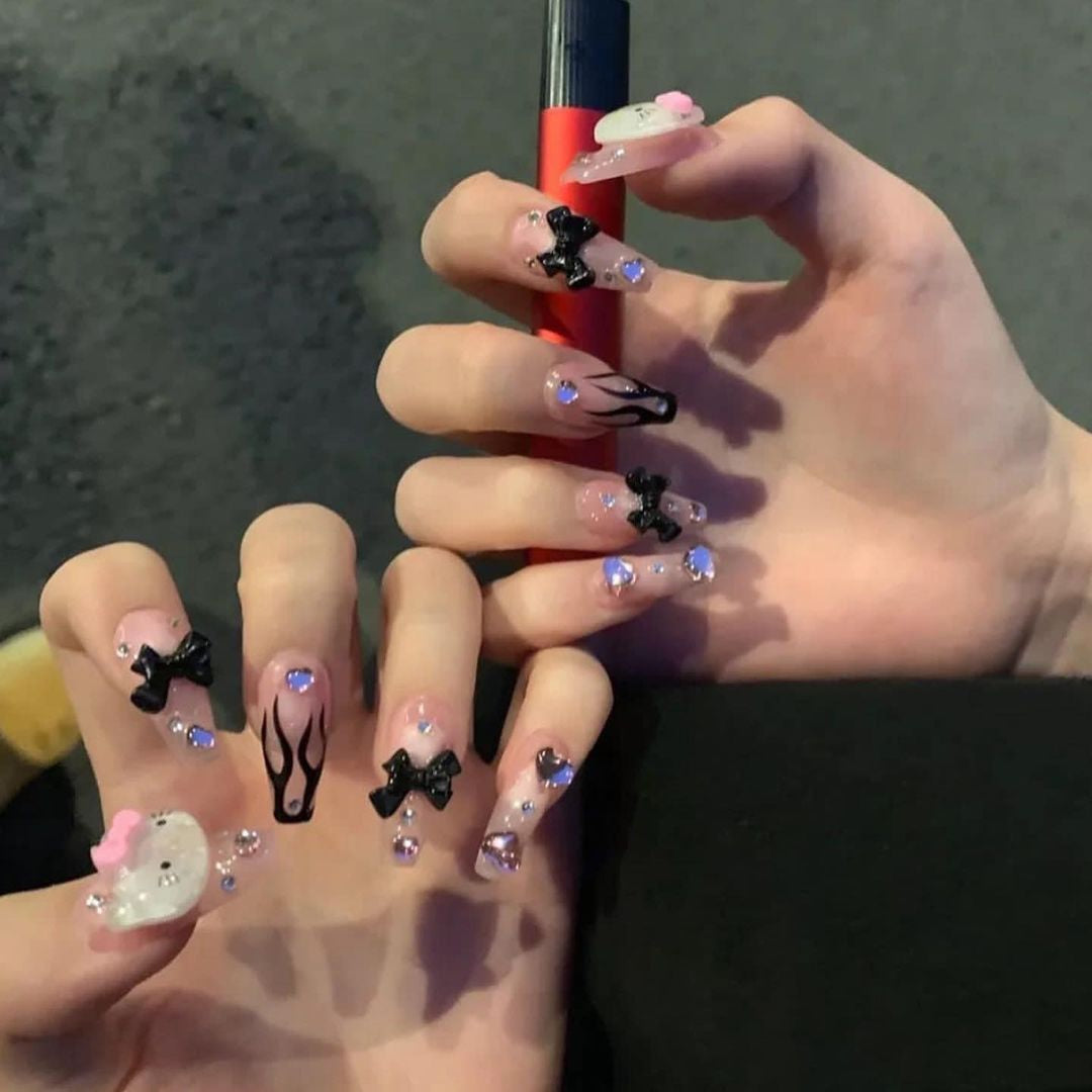 Hello kitty nails