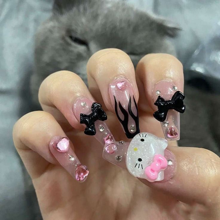 Hello kitty nails