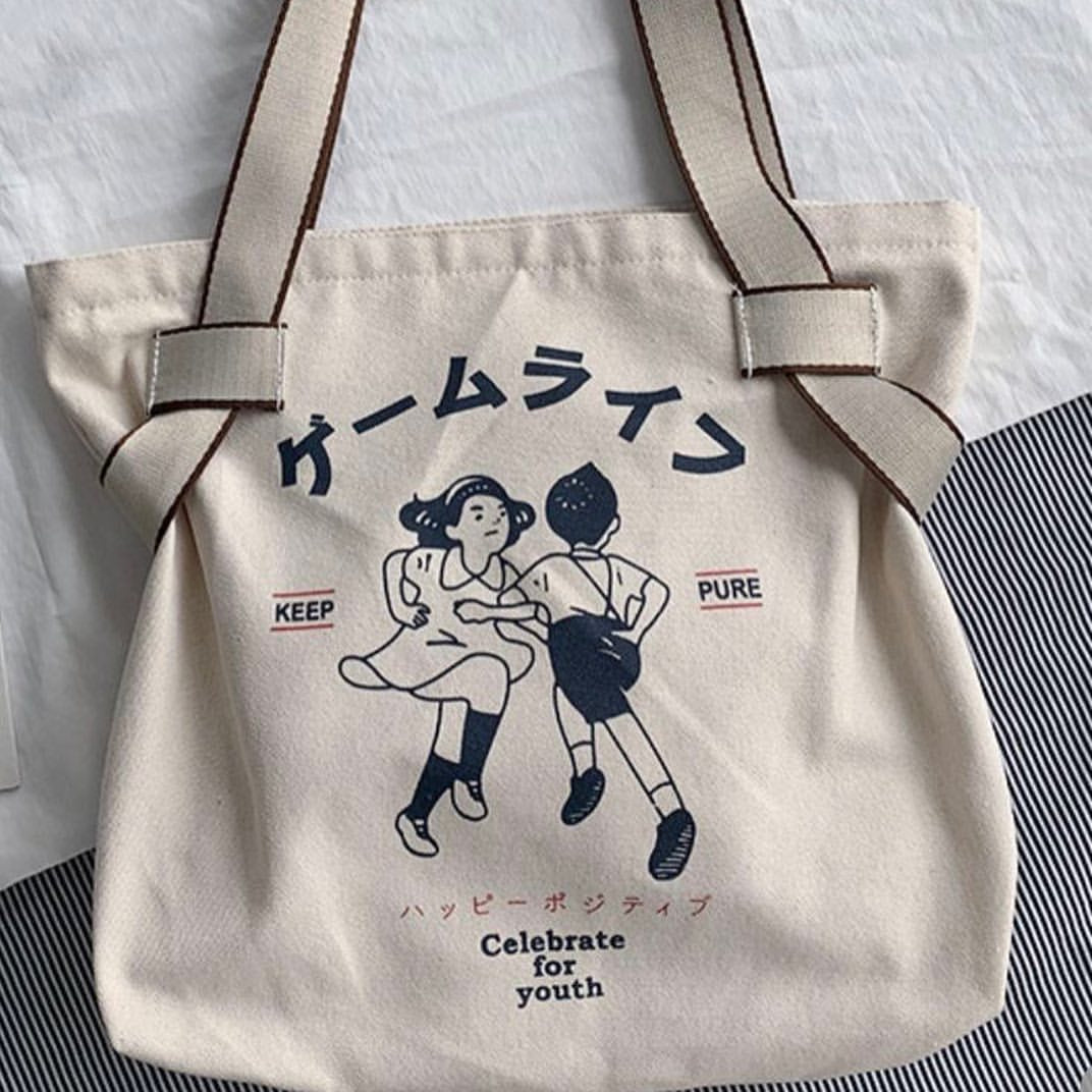 Tote bag