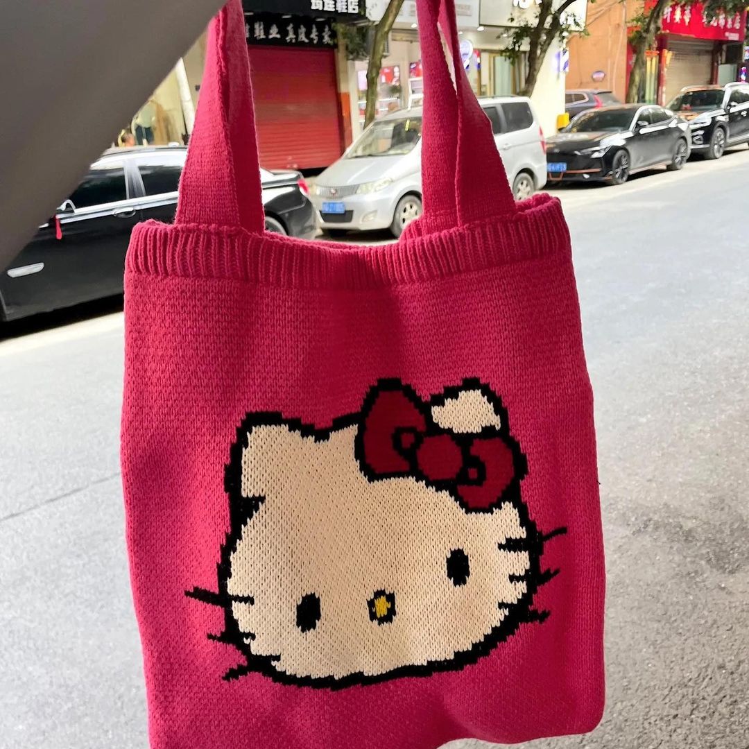 Hello kitty tote bag