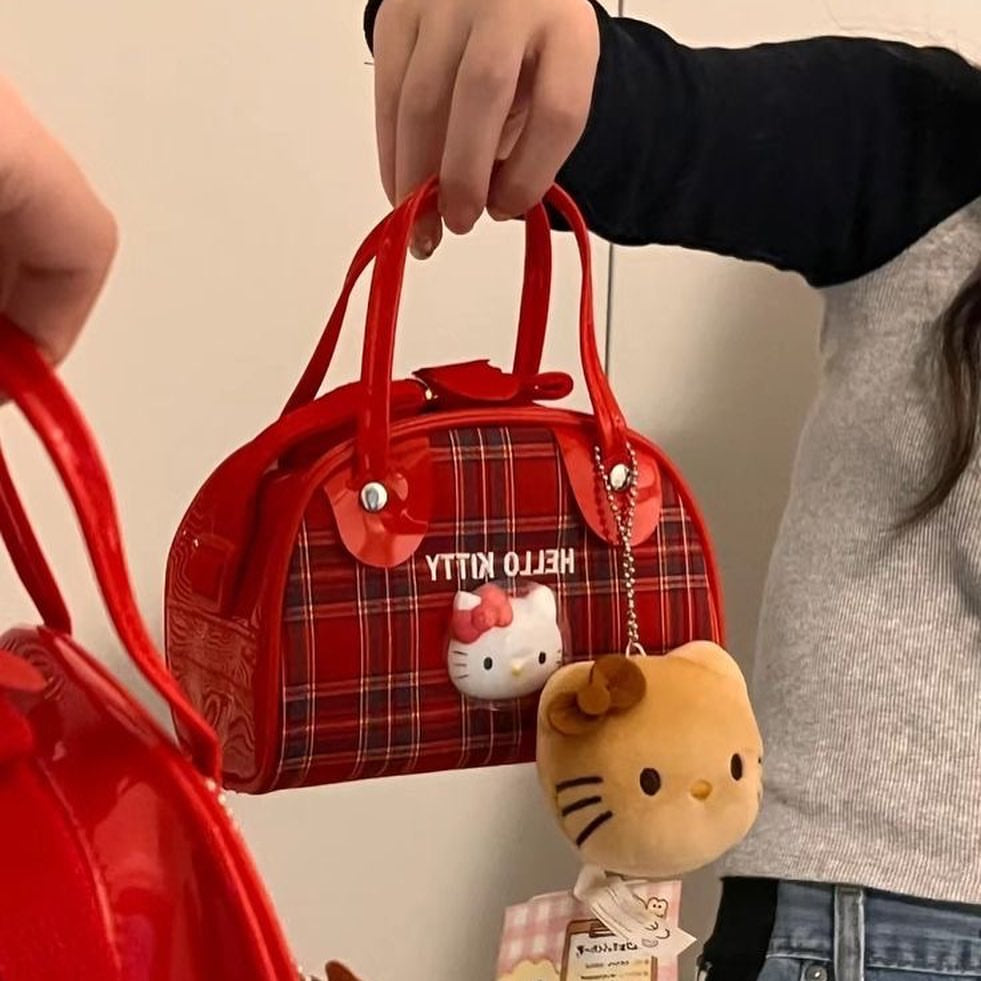 Hello kitty mini bag